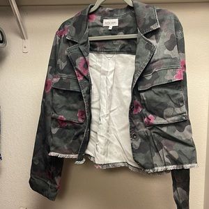 Bella Dahl cropped camo jacket new M